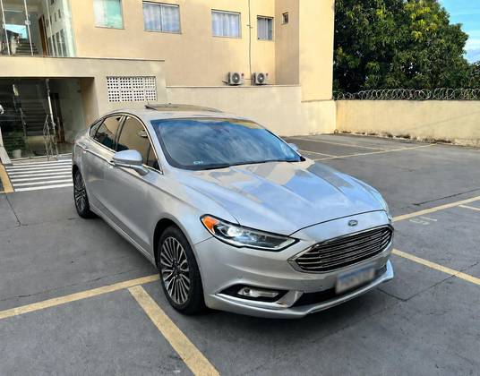 FORD FUSION 2.0 TITANIUM AWD 16V GASOLINA 4P AUTOMÁTICO